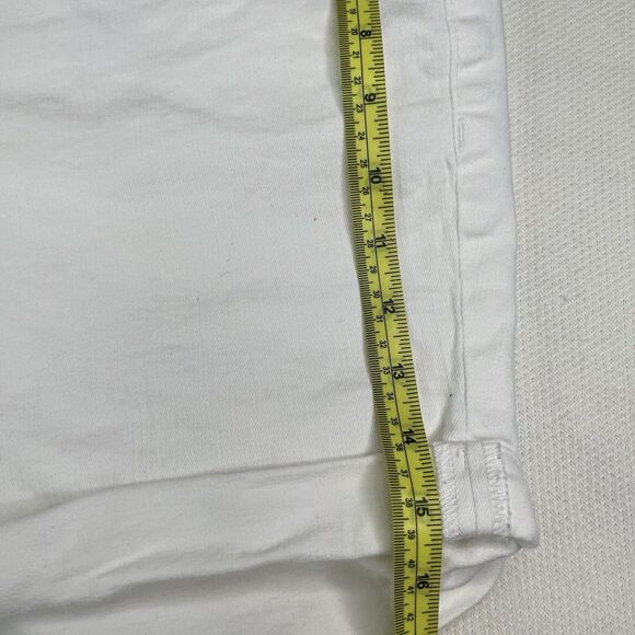 Torrid Boyfriend Shorts White Feel The Fit Vintage Stretch Women’s Denim Sz 24 - Picture 6 of 11